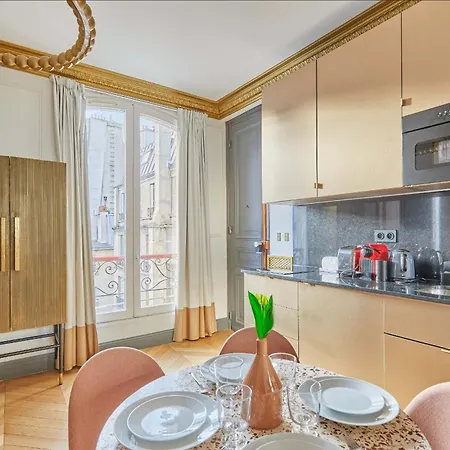 Apartment Champs Elysees - Avenue Montaigne By Prestige *